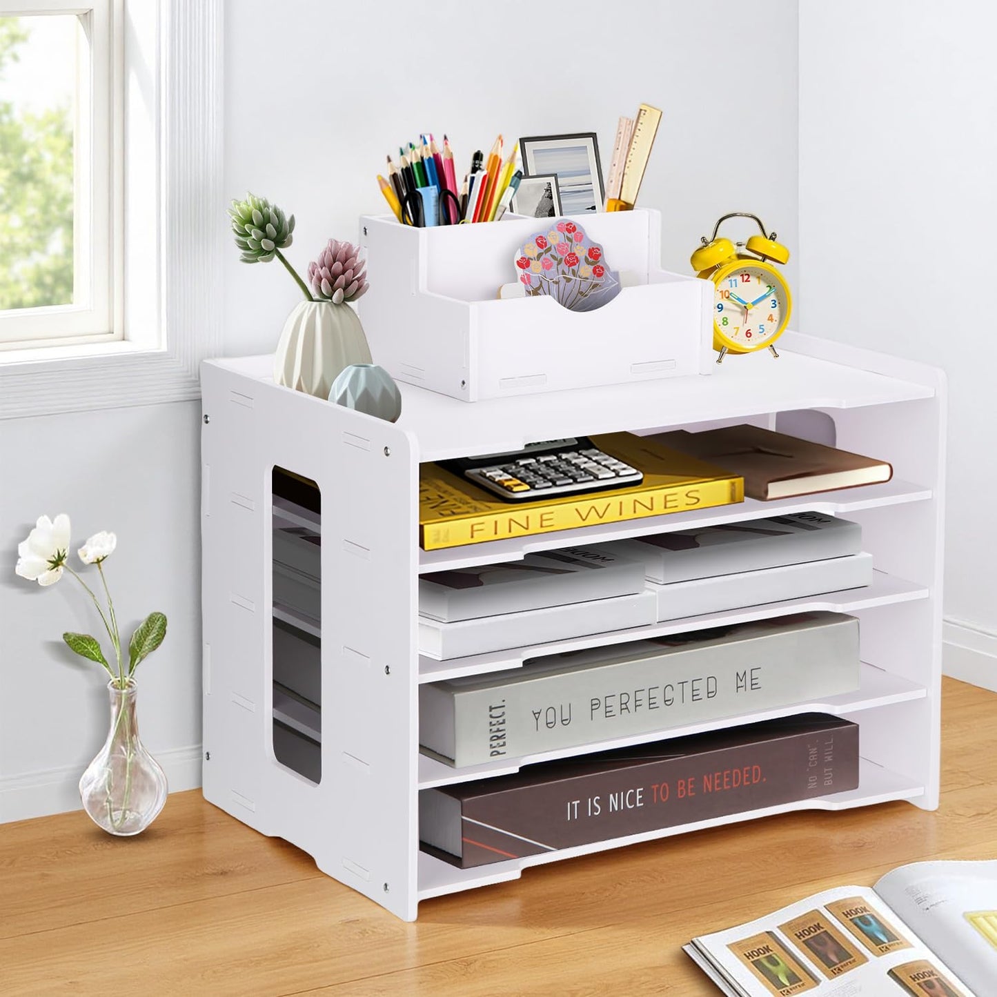 書類収納ボックス 分けデザイン 卓上収納ラック A4ファイルラック 組み立て式 デスクオーガナイザー デスク上置き棚 レターケース フォルダー 新聞/雑誌/書類/机上用品 入れ整理 オフィス/寝室/リビング収納 書類ケース 多機能 机上収納 小物入れ リモコン 文房具 幅34×奥行き25×高さ 26cm